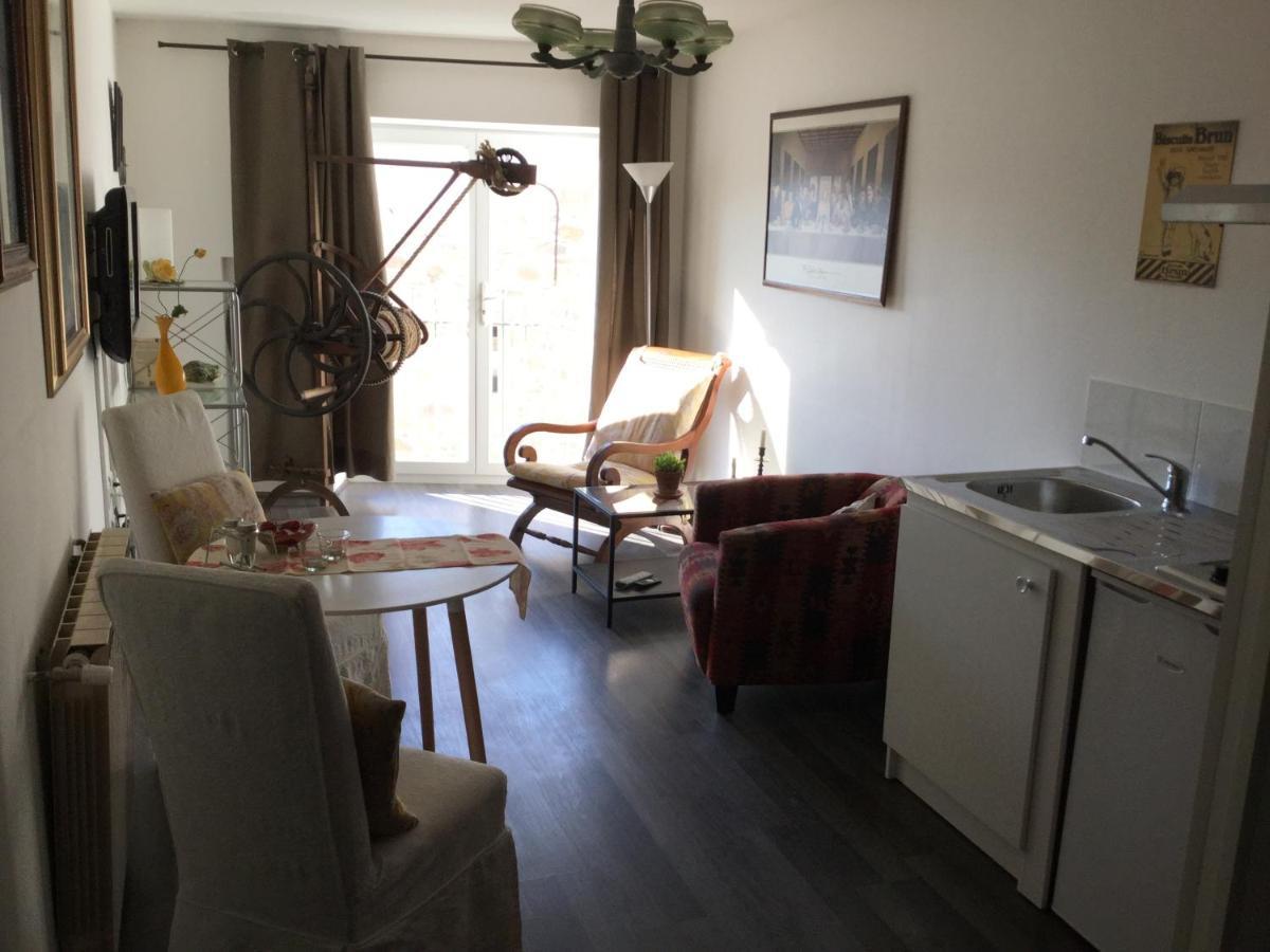 Les Hirondelles Apartment Argeliers Exterior foto